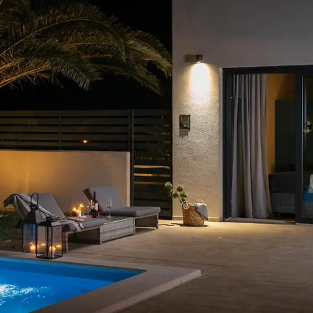 Belvedere Holidays