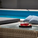 펜션 Belvedere Holidays *