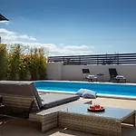 Belvedere Holidays 펜션