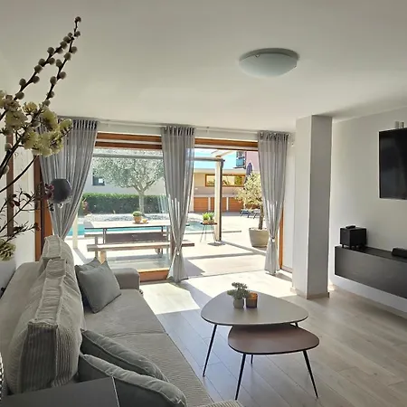 Belvedere Holidays * Novigrad (Istria)