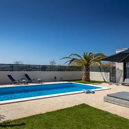 Ferienhaus Belvedere Holidays *