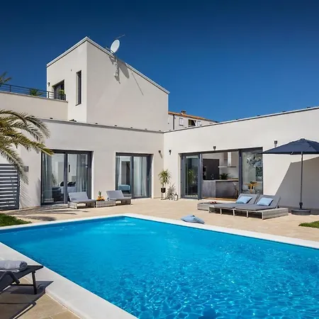 Belvedere Holidays Ferienhaus